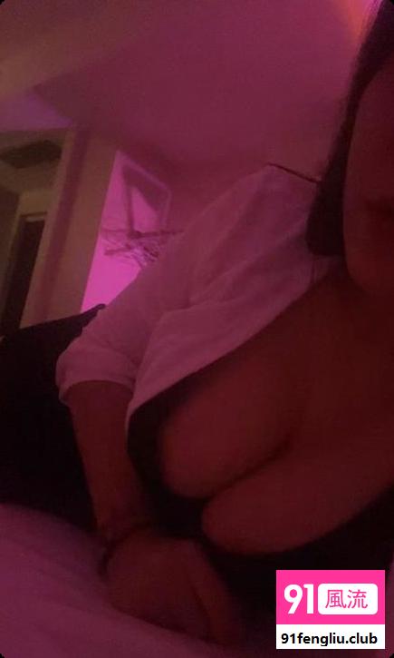 风骚大奶小少妇